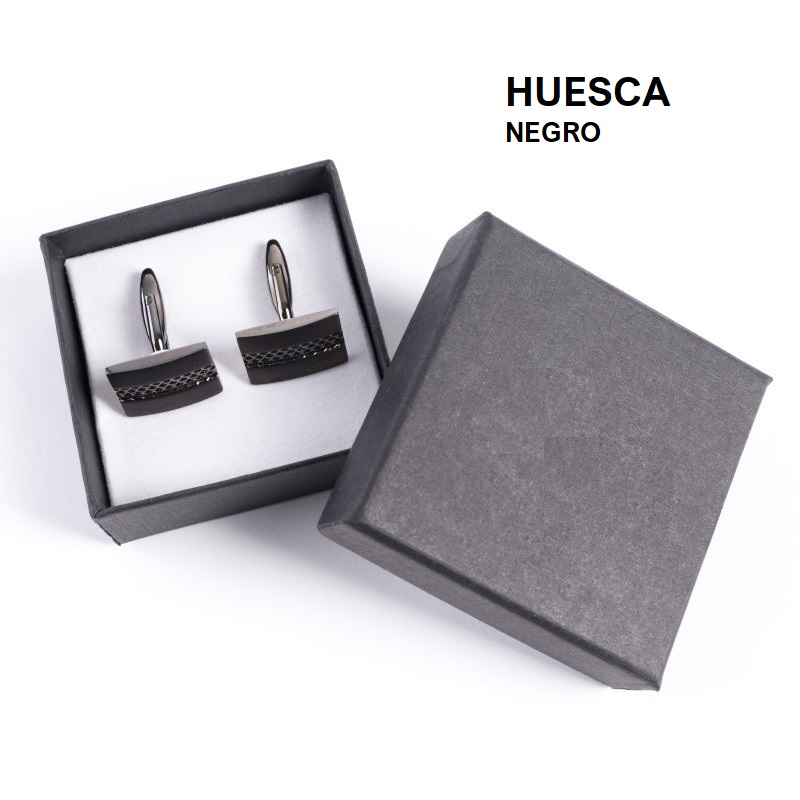 Black HUESCA case, cufflinks (rubber bands) 65x65x29 mm.